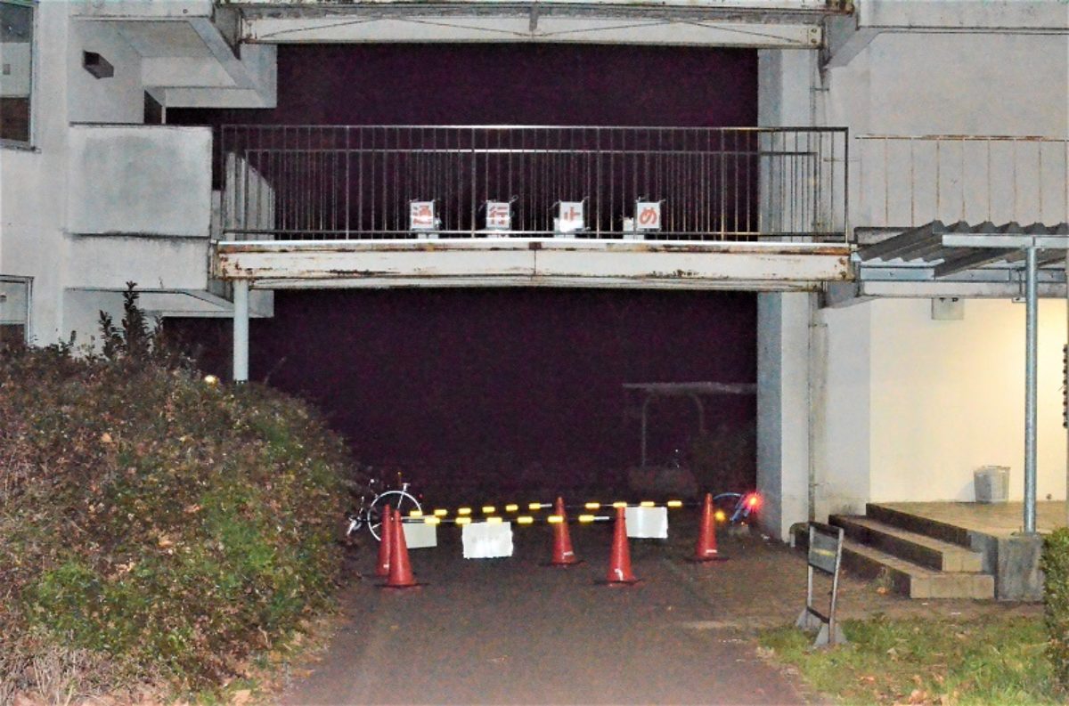 新たに3カ所が落下の危険 筑波大渡り廊下 通行禁止に