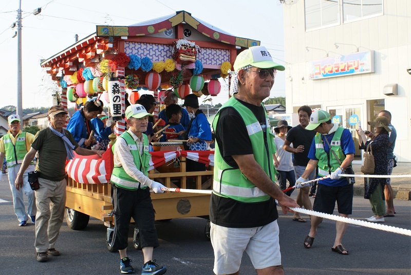 シルバー団地の挑戦 5 あうんの呼吸で夏祭り開催 高齢化配慮し独自の安全対策