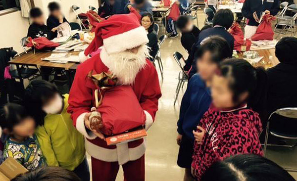 サンタになって子どもたちに笑顔を届けたい つくばのボランティア活動