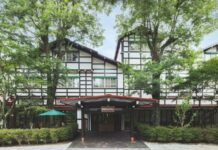 軽井沢の万平ホテルを訪ねて《ふるほんや見聞記》20