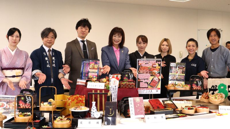 地元食材をぜいたくに 土浦花火弁当お披露目 6店が12種類販売